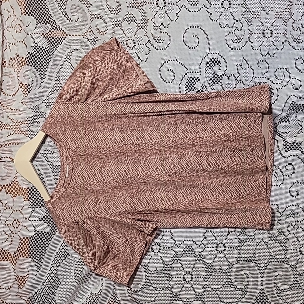 🤍 snake-skin print shirt